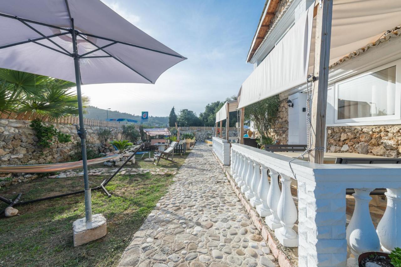 Villa Stelios Stone House Sinarades Kouramádes Esterno foto