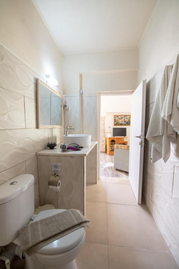 Villa Stelios Stone House Sinarades Kouramádes Esterno foto